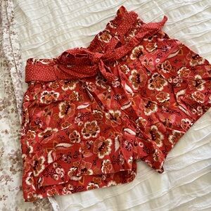 Loft women’s shorts 4inch